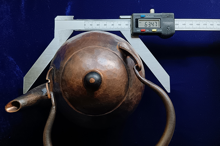 Digital radius caliper 3-200mm / 8"